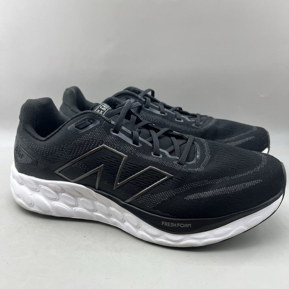 New Balance Fresh Foam 680v8 Running Shoes Men Size 11 2E Black Comfort Sneakers